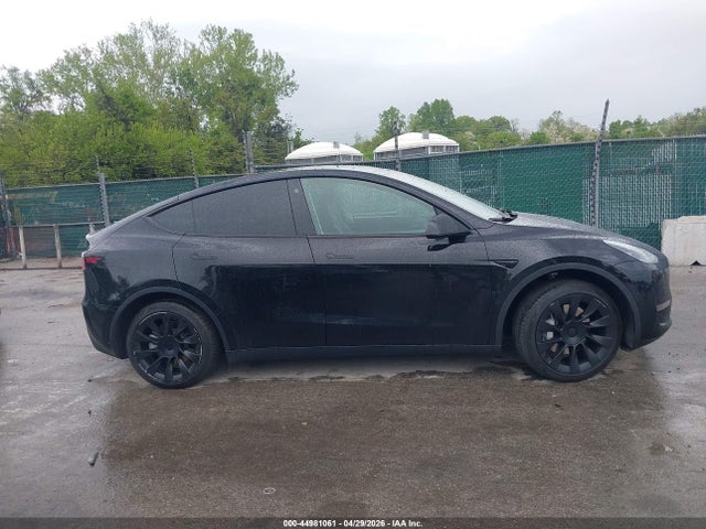 Продажа на аукционе авто 2022 Tesla Model Y Long Range Dual Motor All-wheel Drive, vin: 7SAYGAEE7NF508535, номер лота: 44981061