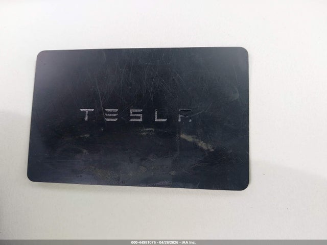 44981076 :رقم المزاد ، 7SAYGDEF4PF647213 vin ، 2023 Tesla Model Y Performance Dual Motor All-wheel Drive مزاد بيع
