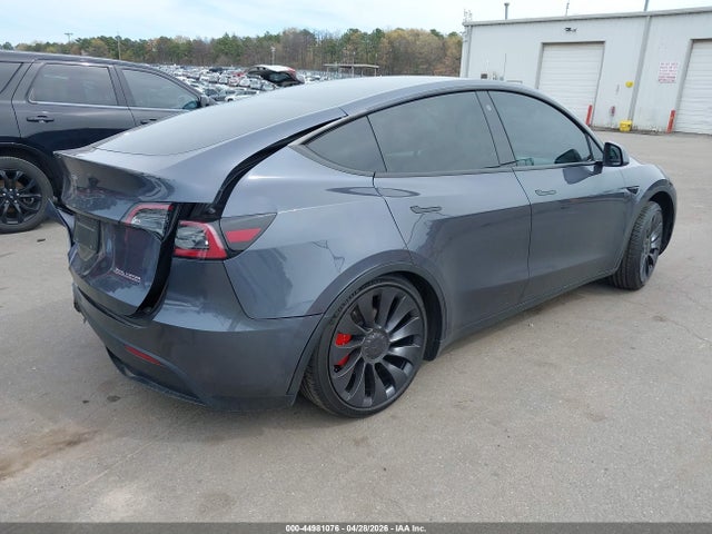 44981076 :رقم المزاد ، 7SAYGDEF4PF647213 vin ، 2023 Tesla Model Y Performance Dual Motor All-wheel Drive مزاد بيع