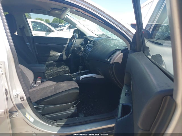 44981092 :رقم المزاد ، 4A4AP3AU0EE025857 vin ، 2014 Mitsubishi Outlander Sport Es مزاد بيع