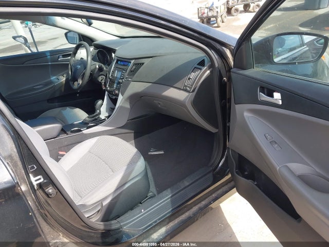 44981095 :رقم المزاد ، 5NPEB4AC8DH531696 vin ، 2013 Hyundai Sonata Gls مزاد بيع