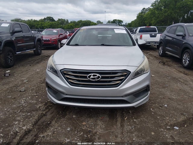 44981107 :رقم المزاد ، 5NPE34AF9HH577485 vin ، 2017 Hyundai Sonata Limited مزاد بيع