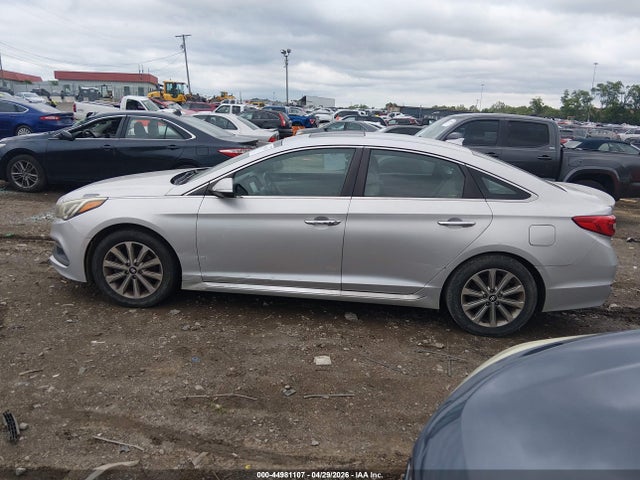44981107 :رقم المزاد ، 5NPE34AF9HH577485 vin ، 2017 Hyundai Sonata Limited مزاد بيع