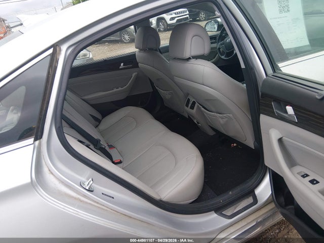 44981107 :رقم المزاد ، 5NPE34AF9HH577485 vin ، 2017 Hyundai Sonata Limited مزاد بيع