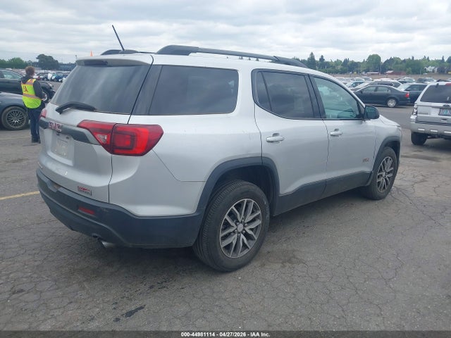 1GKKNTLS2HZ316133 GMC Acadia Sle-2