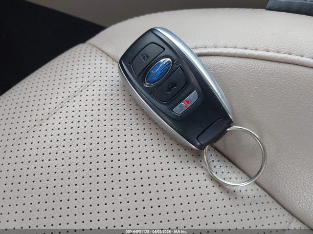 44981125 :رقم المزاد ، 4S4BSENC7G3242291 vin ، 2016 Subaru Outback 3.6r Limited مزاد بيع