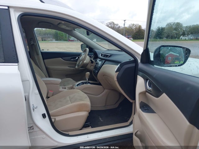 Aukcja sprzedaży 2015 Nissan Rogue Sv, vin: 5N1AT2MK6FC797151, numer aukcji: 44981126