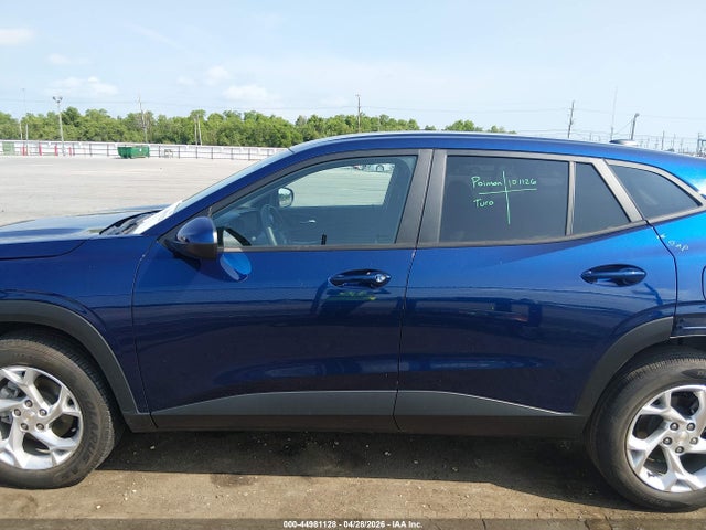 Продажа на аукционе авто 2024 Chevrolet Trax Fwd Sp, vin: KL77LFE23RC114182, номер лота: 44981128
