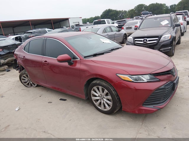 Продажа на аукционе авто 2019 Toyota Camry Le, vin: 4T1B11HK2KU750220, номер лота: 44981139