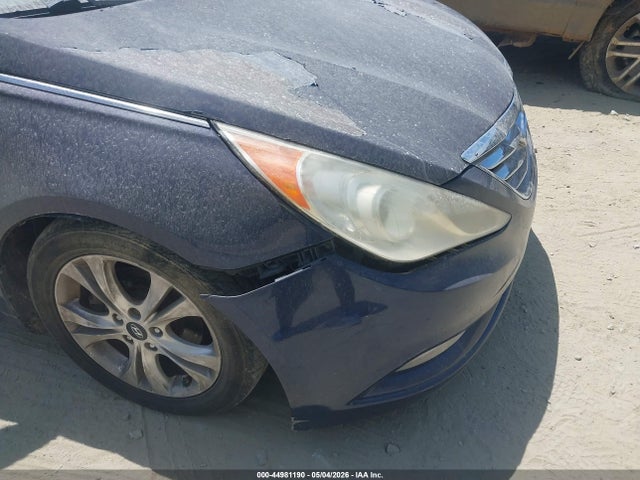 44981190 :رقم المزاد ، 5NPEC4AC2BH028501 vin ، 2011 Hyundai Sonata Ltd مزاد بيع