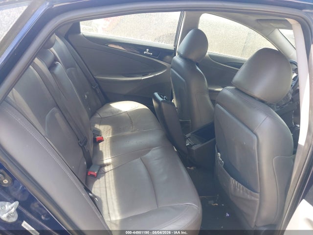 44981190 :رقم المزاد ، 5NPEC4AC2BH028501 vin ، 2011 Hyundai Sonata Ltd مزاد بيع