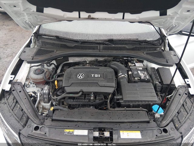 Auction sale of the 2024 Volkswagen Jetta Gli 40th Anniversary Edition, vin: 3VW9T7BU0RM015676, lot number: 44981196