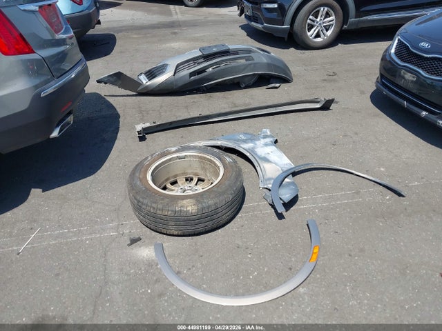 1GYKNARSXKZ100264 Cadillac Xt5 Standard