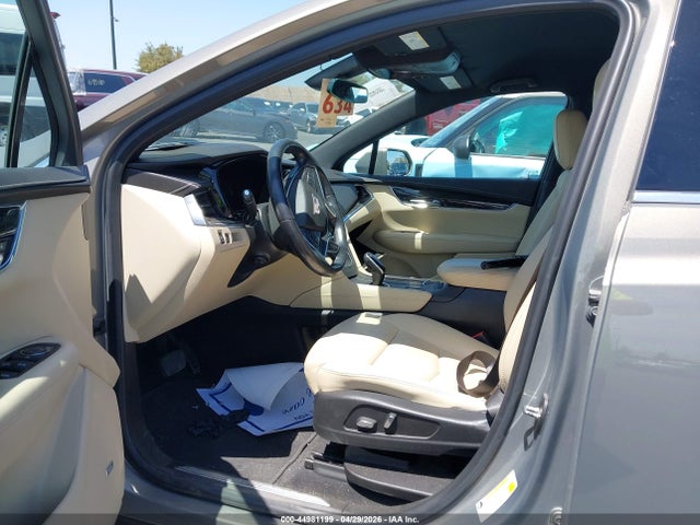 1GYKNARSXKZ100264 Cadillac Xt5 Standard