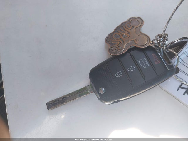KIA Soul 2018 KNDJN2A25J7537490 Image 11
