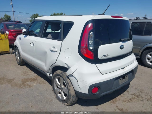 KIA Soul 2018 KNDJN2A25J7537490 Image 3