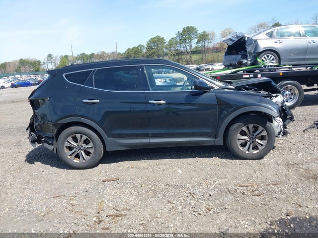 Продажа на аукционе авто 2016 Hyundai Santa Fe Sport 2.4l, vin: 5XYZUDLB6GG379008, номер лота: 44981248