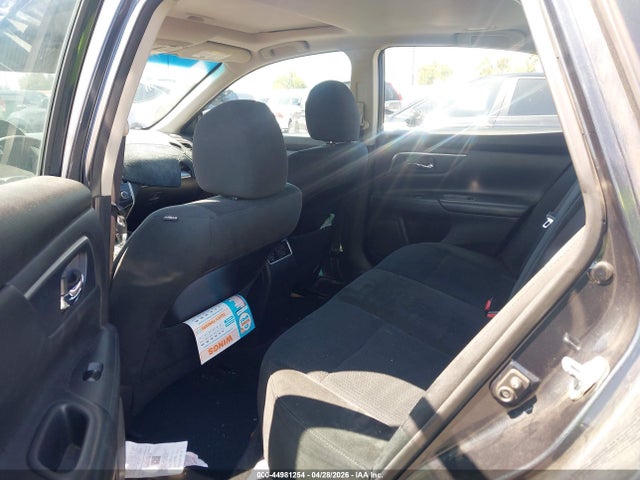 44981254 :رقم المزاد ، 1N4AL3AP1FC572412 vin ، 2015 Nissan Altima 2.5 Sv مزاد بيع