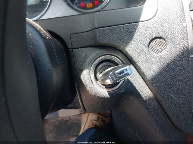 44981280 :رقم المزاد ، WDDGF5EB1BR152779 vin ، 2011 Mercedes-benz C 300 Luxury/sport مزاد بيع