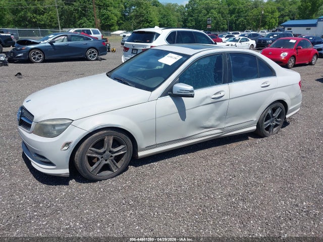 44981280 :رقم المزاد ، WDDGF5EB1BR152779 vin ، 2011 Mercedes-benz C 300 Luxury/sport مزاد بيع