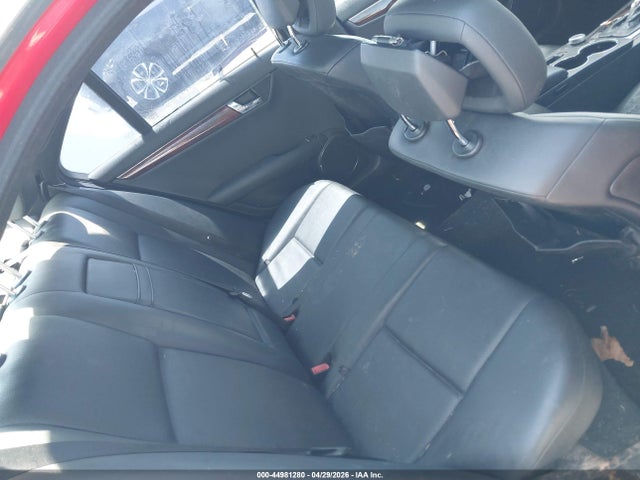 44981280 :رقم المزاد ، WDDGF5EB1BR152779 vin ، 2011 Mercedes-benz C 300 Luxury/sport مزاد بيع