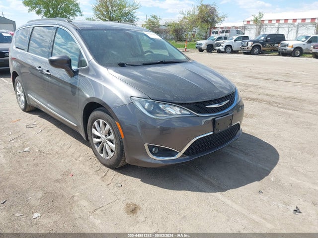 Aukcja sprzedaży 2017 Chrysler Pacifica Touring-l, vin: 2C4RC1BG2HR560814, numer aukcji: 44981282
