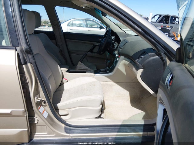 44981291 :رقم المزاد ، 4S4BP61C087339758 vin ، 2008 Subaru Outback 2.5i/2.5i L.l. Bean Edition مزاد بيع