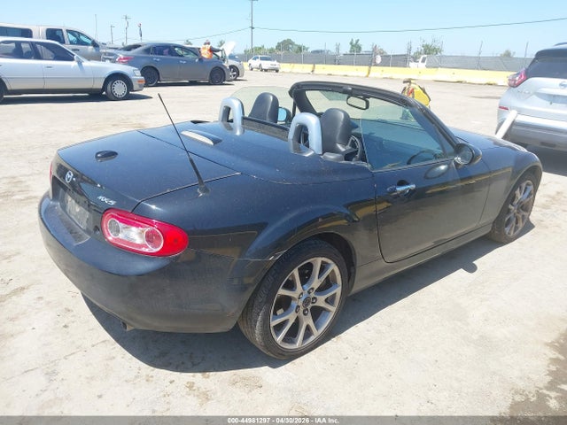 44981297 :رقم المزاد ، JM1NC2PF6F0242545 vin ، 2015 Mazda Mx-5 Miata Grand Touring مزاد بيع