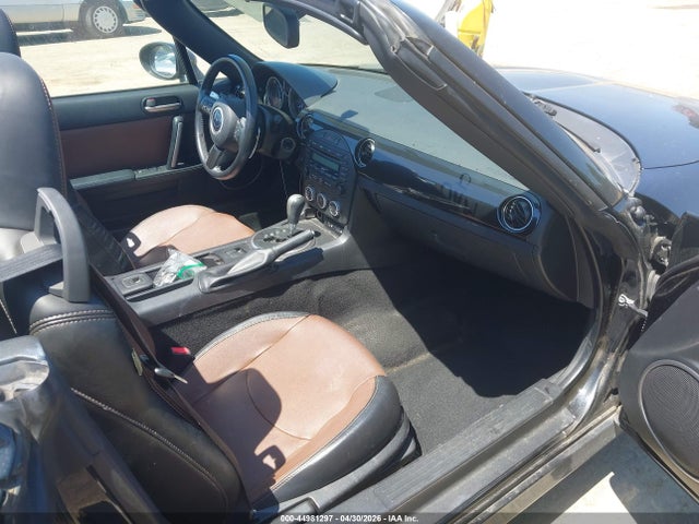 44981297 :رقم المزاد ، JM1NC2PF6F0242545 vin ، 2015 Mazda Mx-5 Miata Grand Touring مزاد بيع