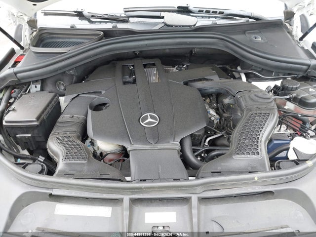 44981298 :رقم المزاد ، 4JGDF6EE6FA498999 vin ، 2015 Mercedes-benz Gl 450 4matic مزاد بيع