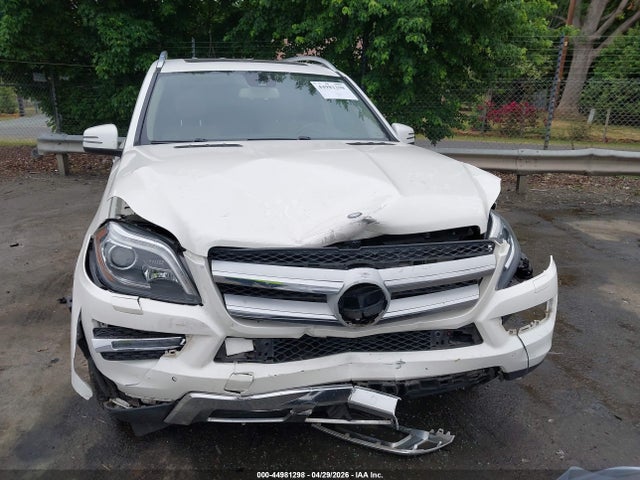 44981298 :رقم المزاد ، 4JGDF6EE6FA498999 vin ، 2015 Mercedes-benz Gl 450 4matic مزاد بيع