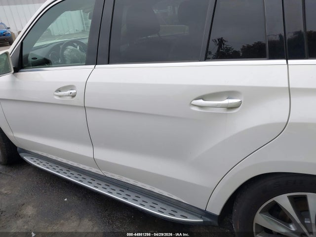 44981298 :رقم المزاد ، 4JGDF6EE6FA498999 vin ، 2015 Mercedes-benz Gl 450 4matic مزاد بيع