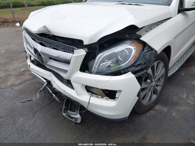 44981298 :رقم المزاد ، 4JGDF6EE6FA498999 vin ، 2015 Mercedes-benz Gl 450 4matic مزاد بيع