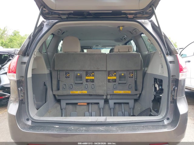 Продажа на аукционе авто 2011 Toyota Sienna Le V6, vin: 5TDKK3DC7BS154651, номер лота: 44981313