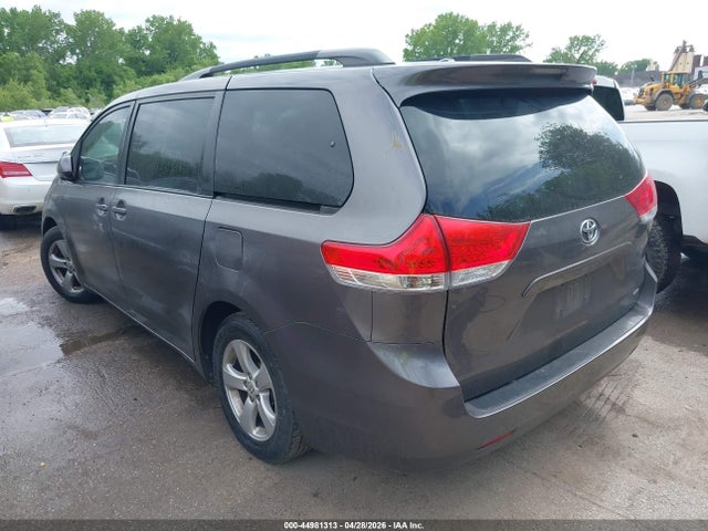 Продажа на аукционе авто 2011 Toyota Sienna Le V6, vin: 5TDKK3DC7BS154651, номер лота: 44981313