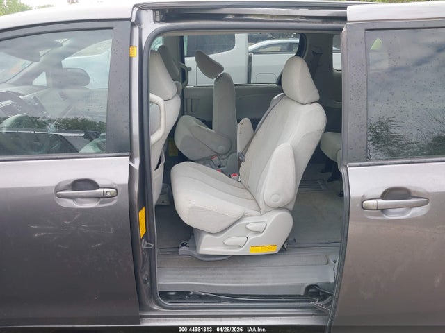 Продажа на аукционе авто 2011 Toyota Sienna Le V6, vin: 5TDKK3DC7BS154651, номер лота: 44981313