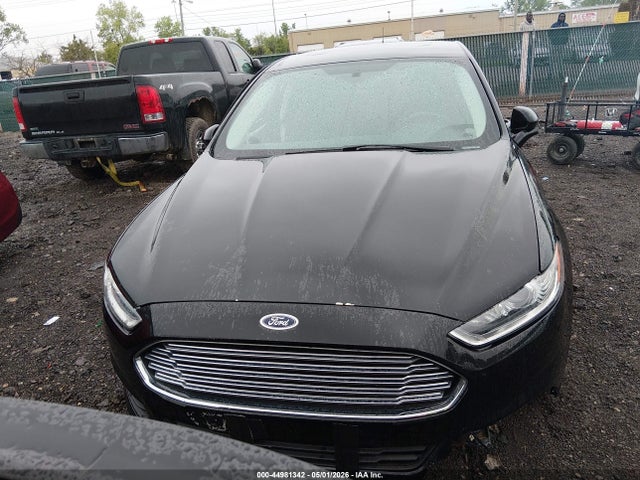 44981342 :رقم المزاد ، 1FA6P0HD8F5116836 vin ، 2015 Ford Fusion Se مزاد بيع