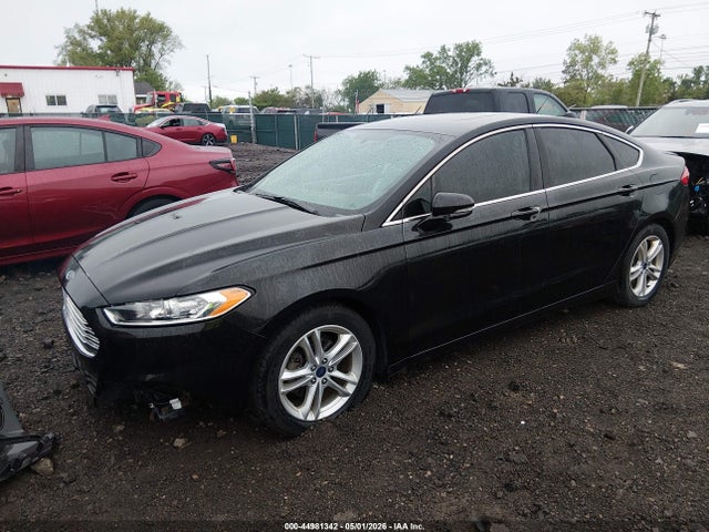 44981342 :رقم المزاد ، 1FA6P0HD8F5116836 vin ، 2015 Ford Fusion Se مزاد بيع