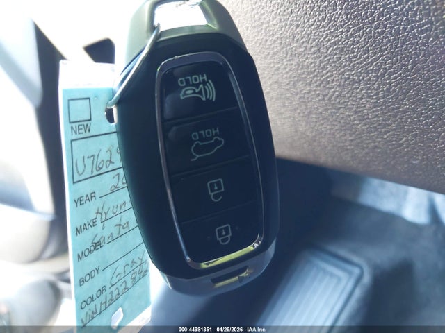 Продажа на аукционе авто 2020 Hyundai Santa Fe Limited 2.0t, vin: 5NMS53AA6LH222842, номер лота: 44981351