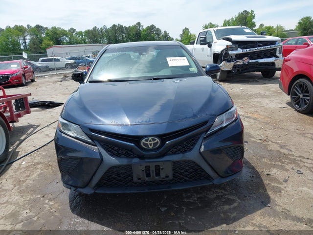 4T1B11HK8JU525833 Toyota CAMRY SE