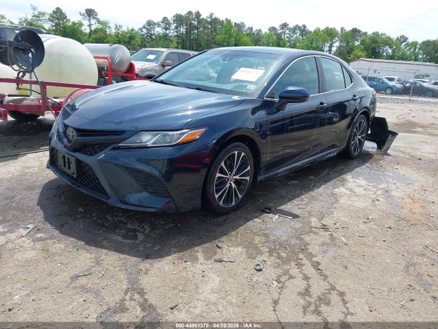 4T1B11HK8JU525833 Toyota CAMRY SE