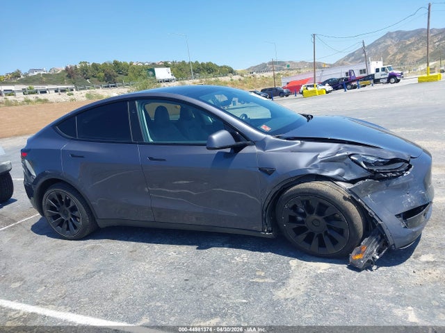 Продаж на аукціоні авто 2023 Tesla Model Y, vin: 7SAYGDEE1PF891361, номер лоту: 44981374
