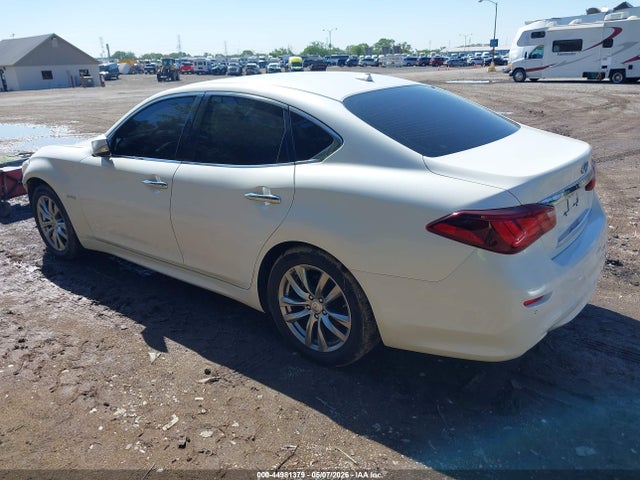 44981379 :رقم المزاد ، JN1EY1AP7GM470015 vin ، 2016 Infiniti Q70h مزاد بيع