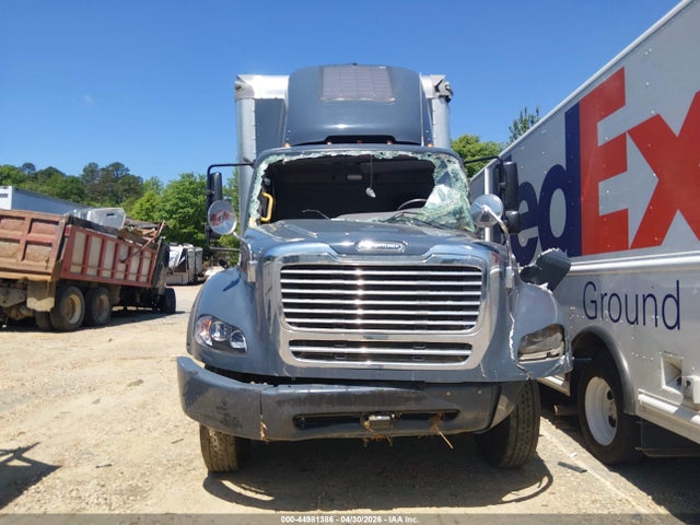 44981386 :رقم المزاد ، 1FVAHFFT0PHNW2305 vin ، 2023 Freightliner M2 112 مزاد بيع