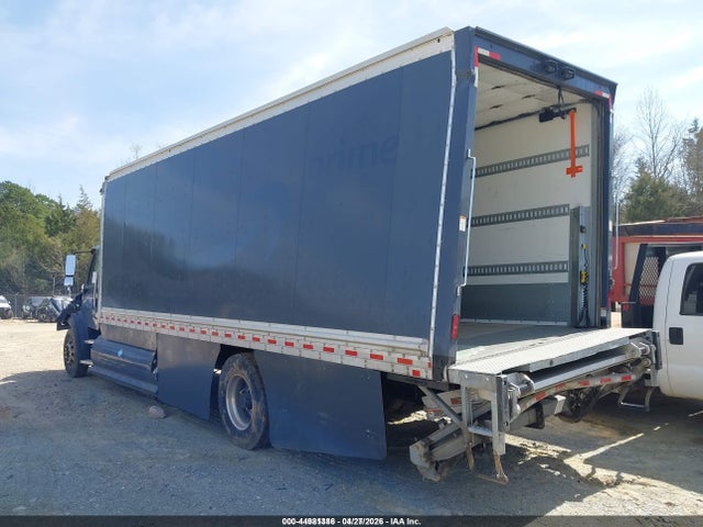 44981386 :رقم المزاد ، 1FVAHFFT0PHNW2305 vin ، 2023 Freightliner M2 112 مزاد بيع