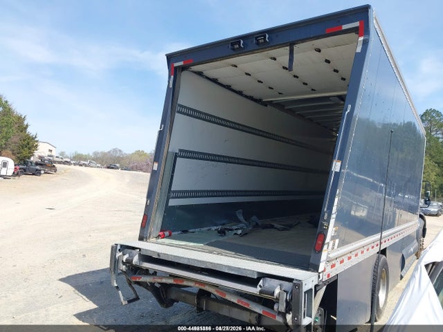 44981386 :رقم المزاد ، 1FVAHFFT0PHNW2305 vin ، 2023 Freightliner M2 112 مزاد بيع