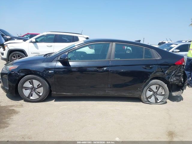Продаж на аукціоні авто 2019 Hyundai Ioniq Hybrid Blue, vin: KMHC65LC4KU123791, номер лоту: 44981393