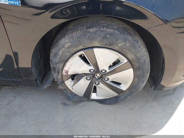 Продаж на аукціоні авто 2019 Hyundai Ioniq Hybrid Blue, vin: KMHC65LC4KU123791, номер лоту: 44981393