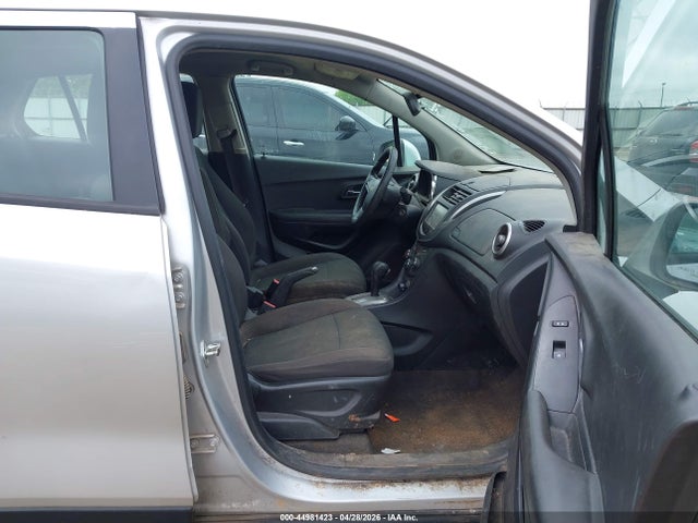 44981423 :رقم المزاد ، KL7CJNSB0GB588533 vin ، 2016 Chevrolet Trax 1ls مزاد بيع