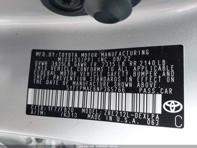 5YFEPMAE6NP365766 Toyota COROLLA LE